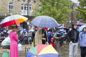 diamond jubilee ilkley 2012 2 sm - Copy.jpg